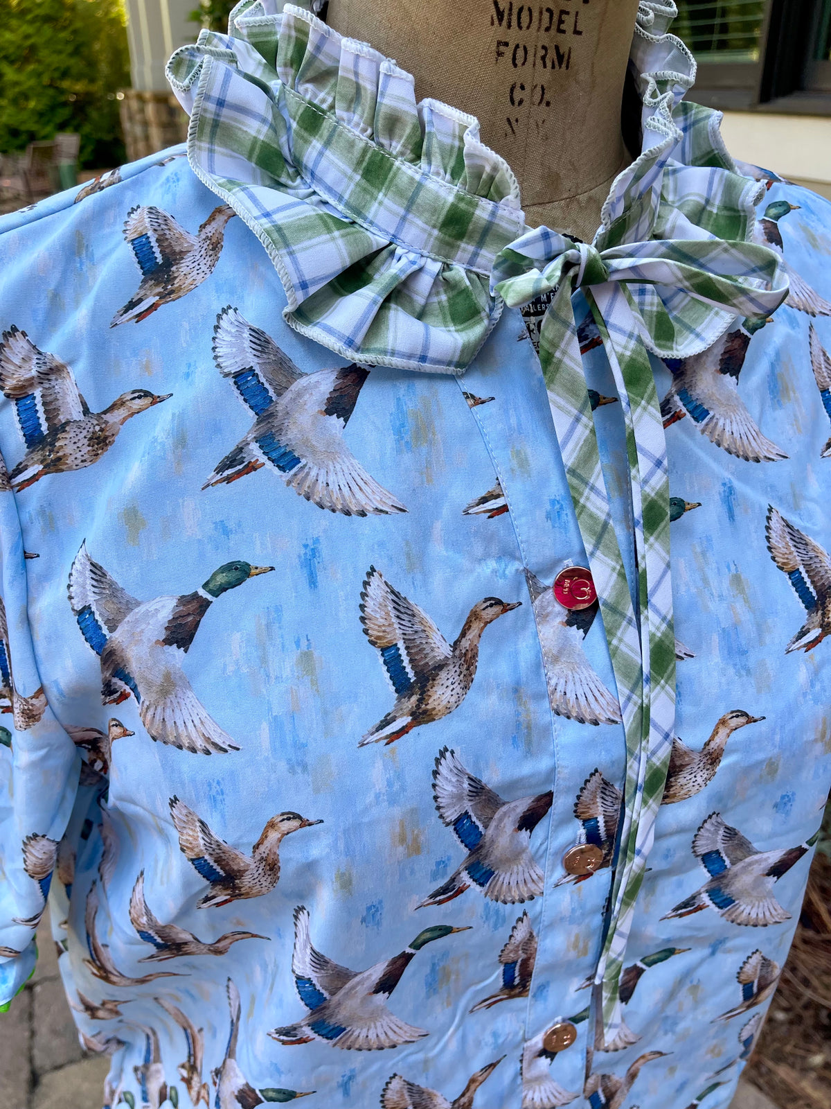 Ducky Duck 2026 Ruffle Collared SHIRT